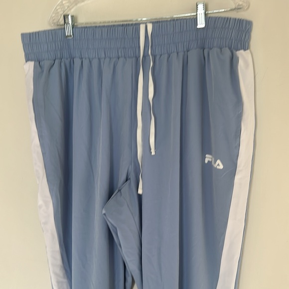 NWT Women’s FILA Jovia Track Suit 2X - Picture 10 of 11